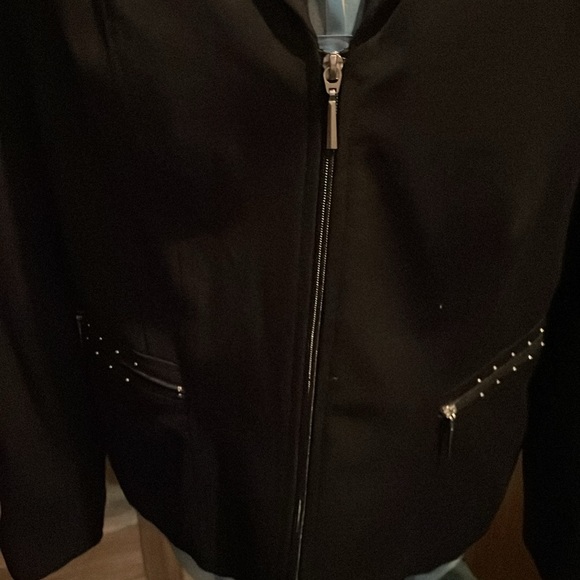Ladies zip up jacket - Picture 3 of 4